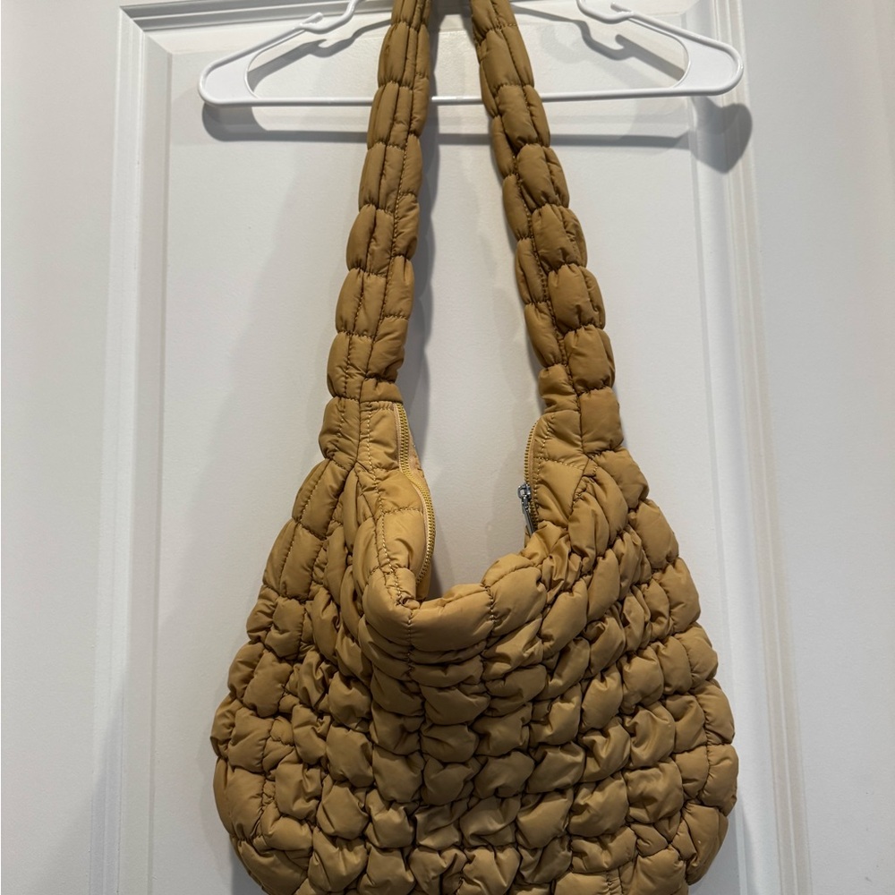 Viral puffy bag - tan/beige new no tags - Picture 2 of 5